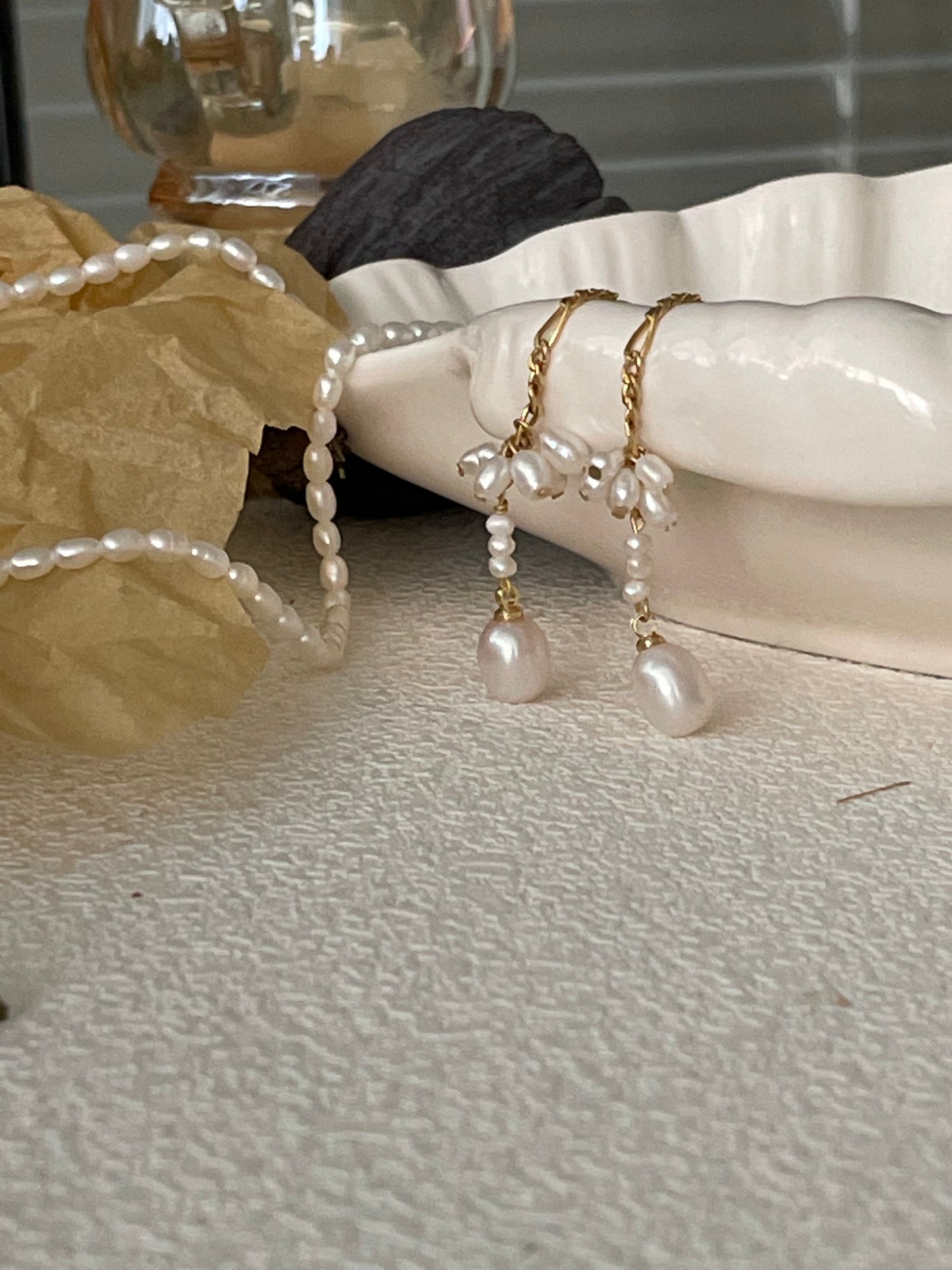 Dangling Flower Earrings