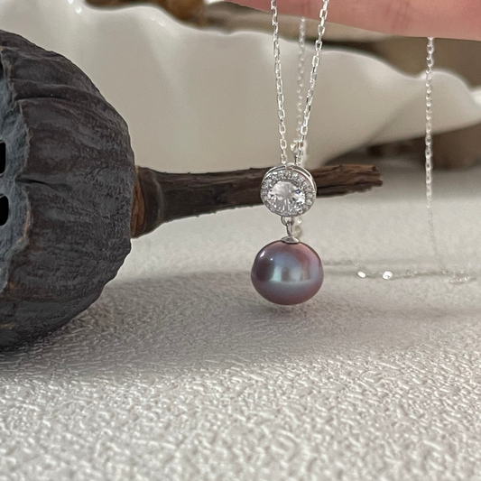 GRAPE Pearl Diamond Necklace